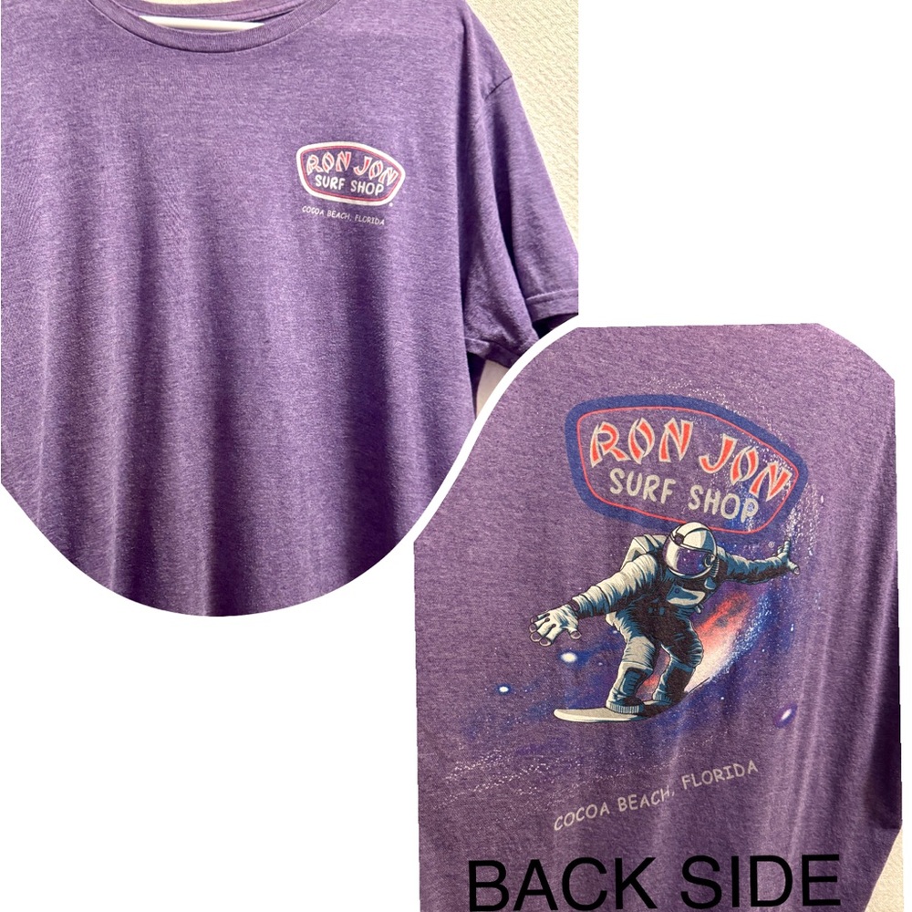 Ron Jon Surf Shop Cocoa Beach FL Astronaut Surfing Short Sleeve T-Shirt